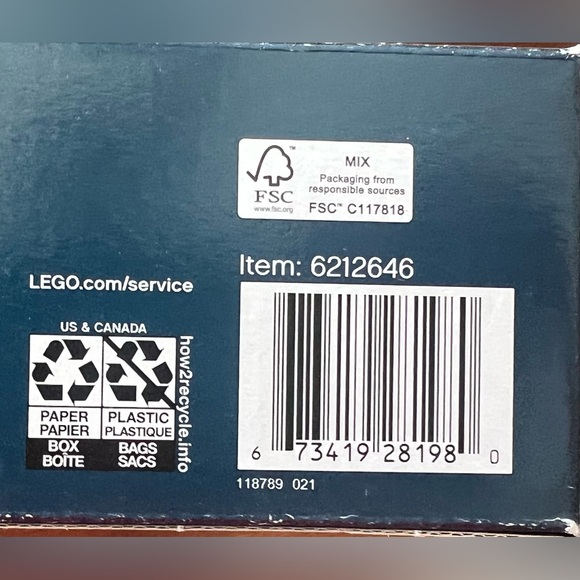 New Lego Hogwarts Express 75955 - Picture 3 of 3